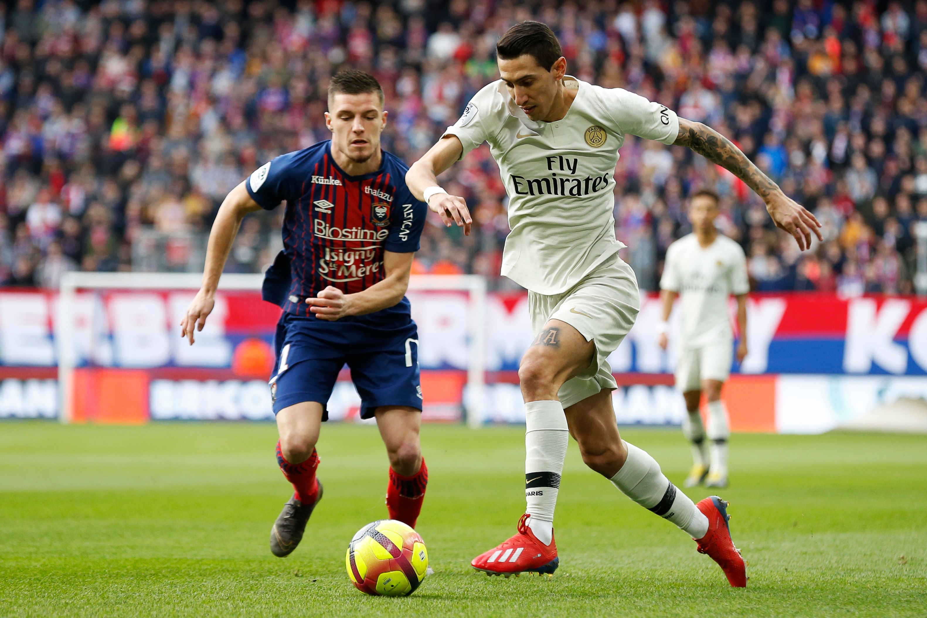 皇马头号药罐子又倒下！拉伤大腿+2年出场率仅32% 10个后卫伤6个