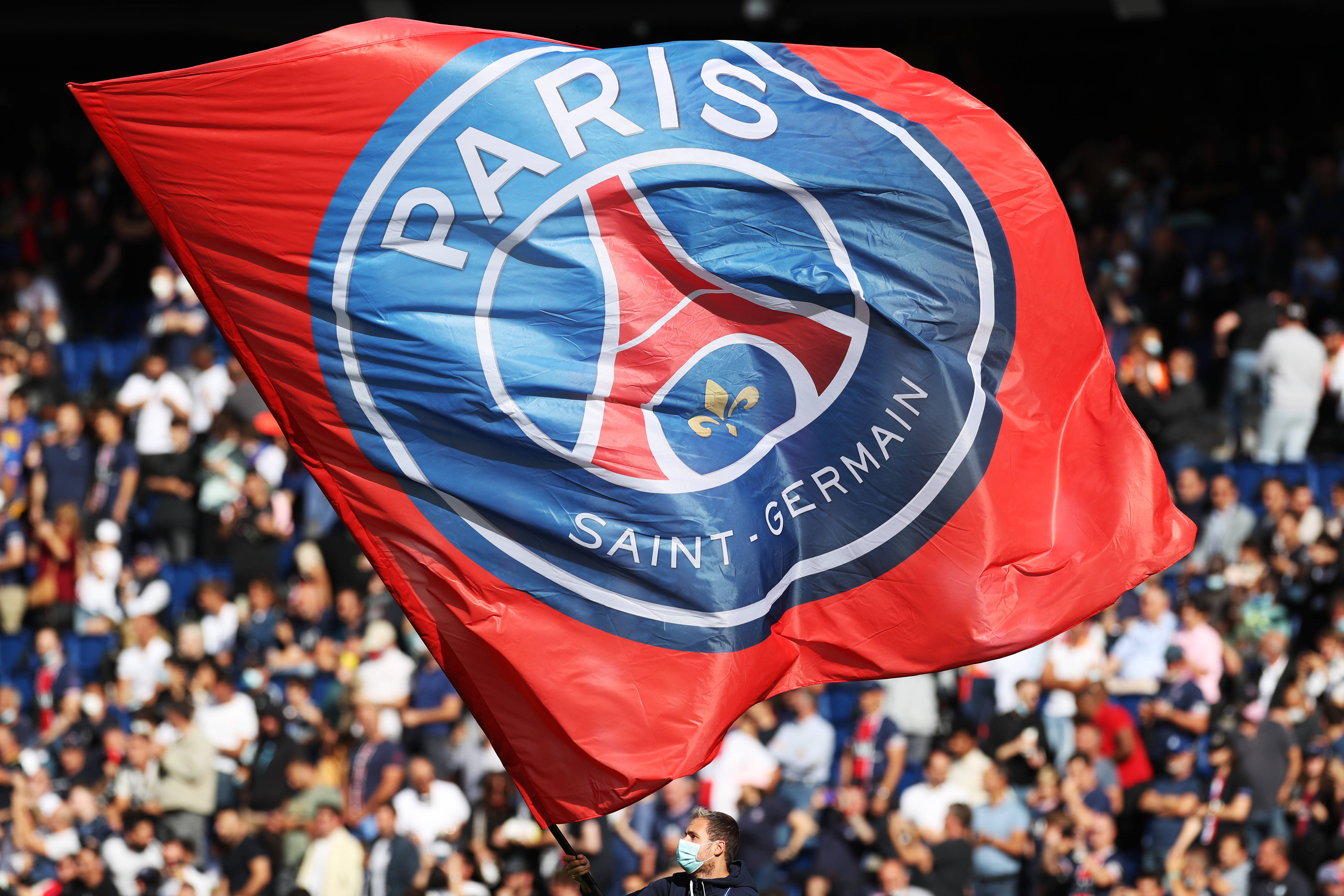 法媒：阿尔及利亚足协希望能在近期征召姆巴佩的弟弟埃唐（法媒曝阿尔及利亚足协计划近期征召姆巴佩弟弟埃唐）