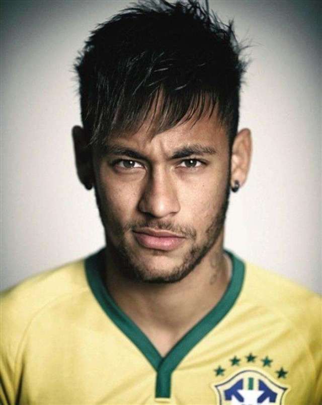 费兰-托雷斯帽子戏法领衔，巴尔吉首球惊艳：巴萨三将书写拉卡图哈尔之夜