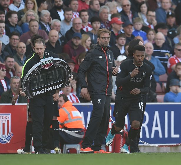 康宁汉姆半场15+7+4，超七成命中率带队领先17分